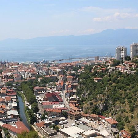 Paha-Paha Modern Apartment With Sea View, Fast Wi-Fi, And Free Parking! Rijeka Ngoại thất bức ảnh